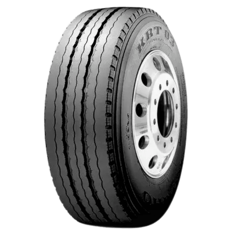 Kumho KRT03 truck tyre